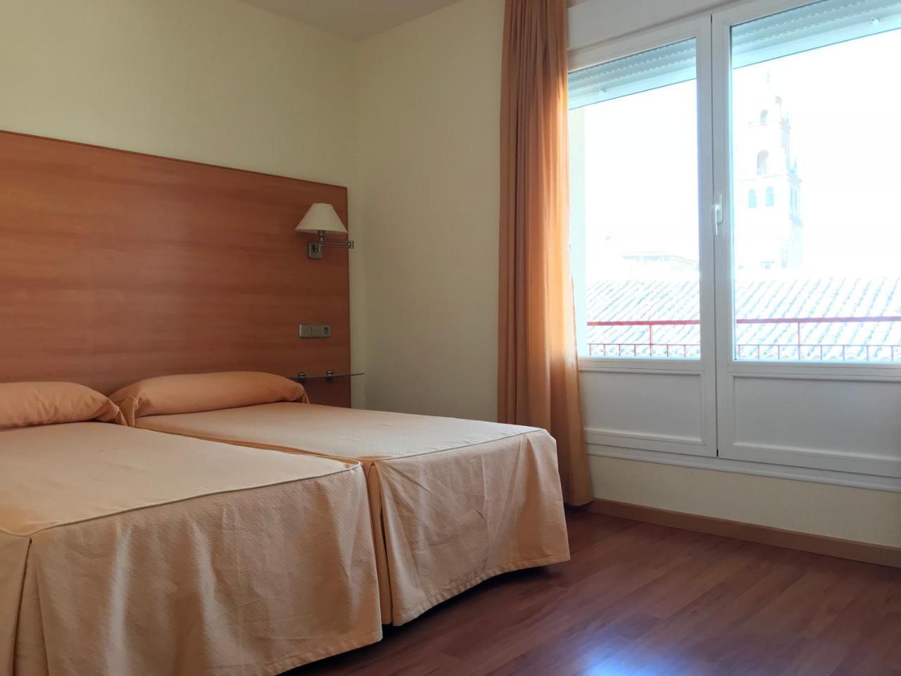 Hotel Europa Villacanas Екстер'єр фото